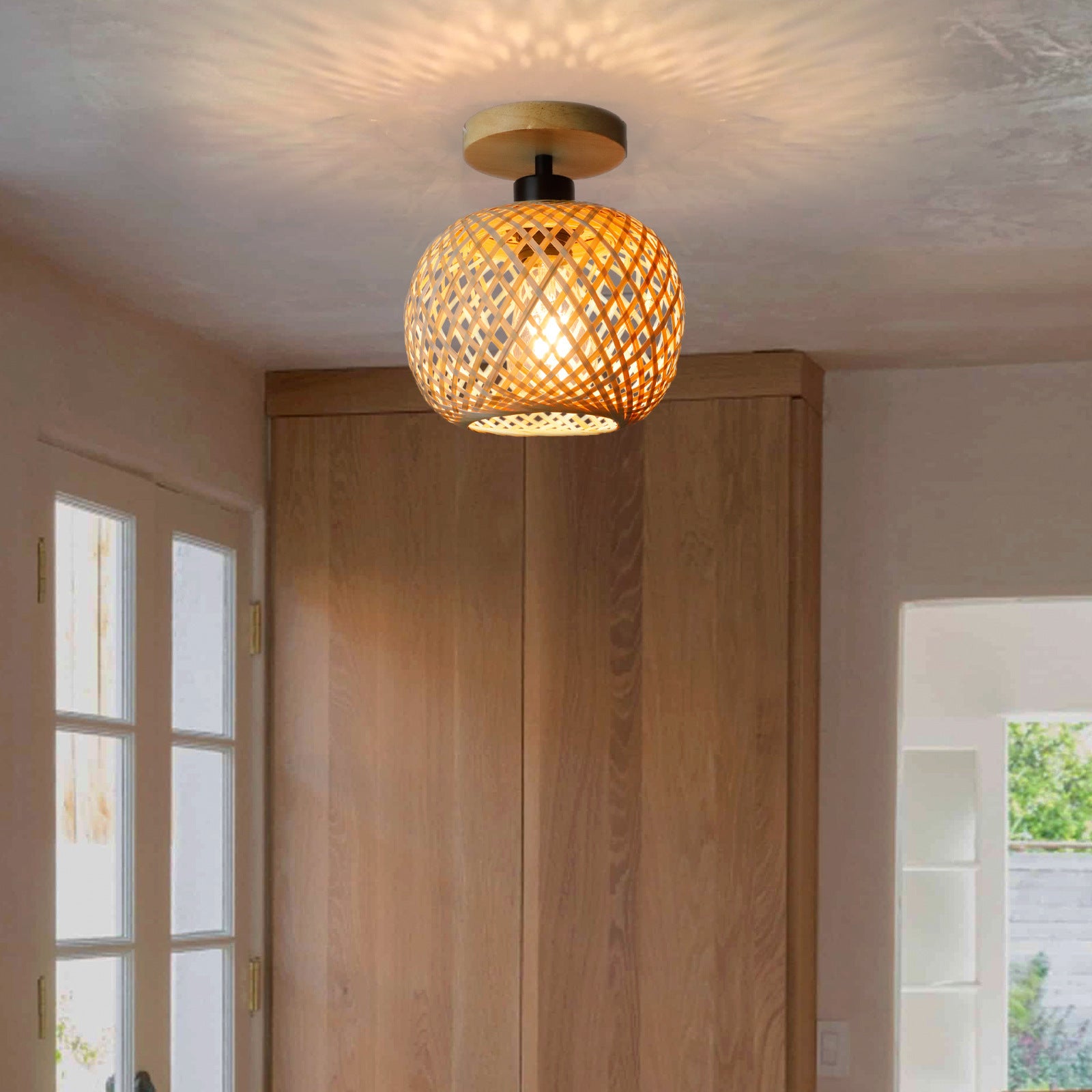 Lampe de plafond en bambou japonais - Éclairage doux et design élégant